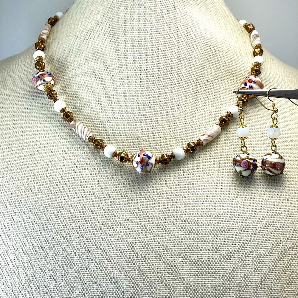 Stunning Vintage Glass Wedding Cake Beaded Gold Tone Necklace and Earrings Set